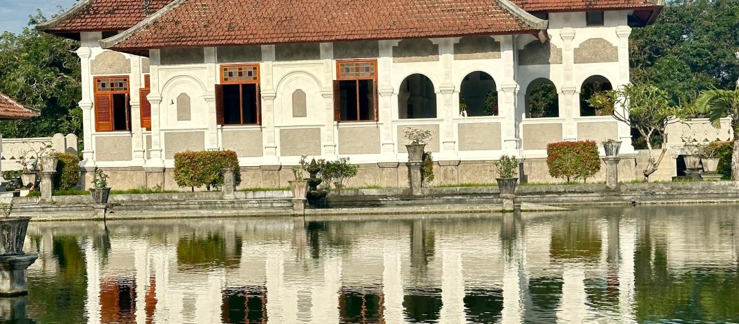 TAMAN SOEKASADA UJUNGKeanggunan Warisan Kerajaan Karangasem