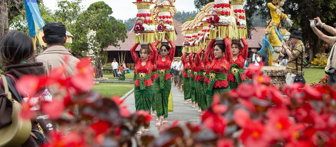 Ulun Danu Beratan — More Beautiful Than a Postcard